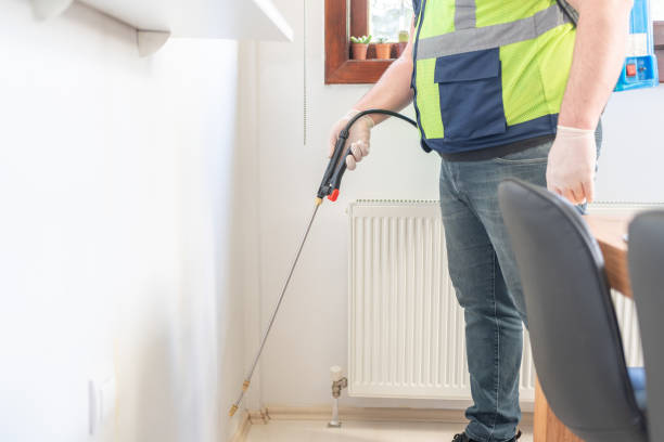 Best Emergency Pest Control  in Hays, KS
